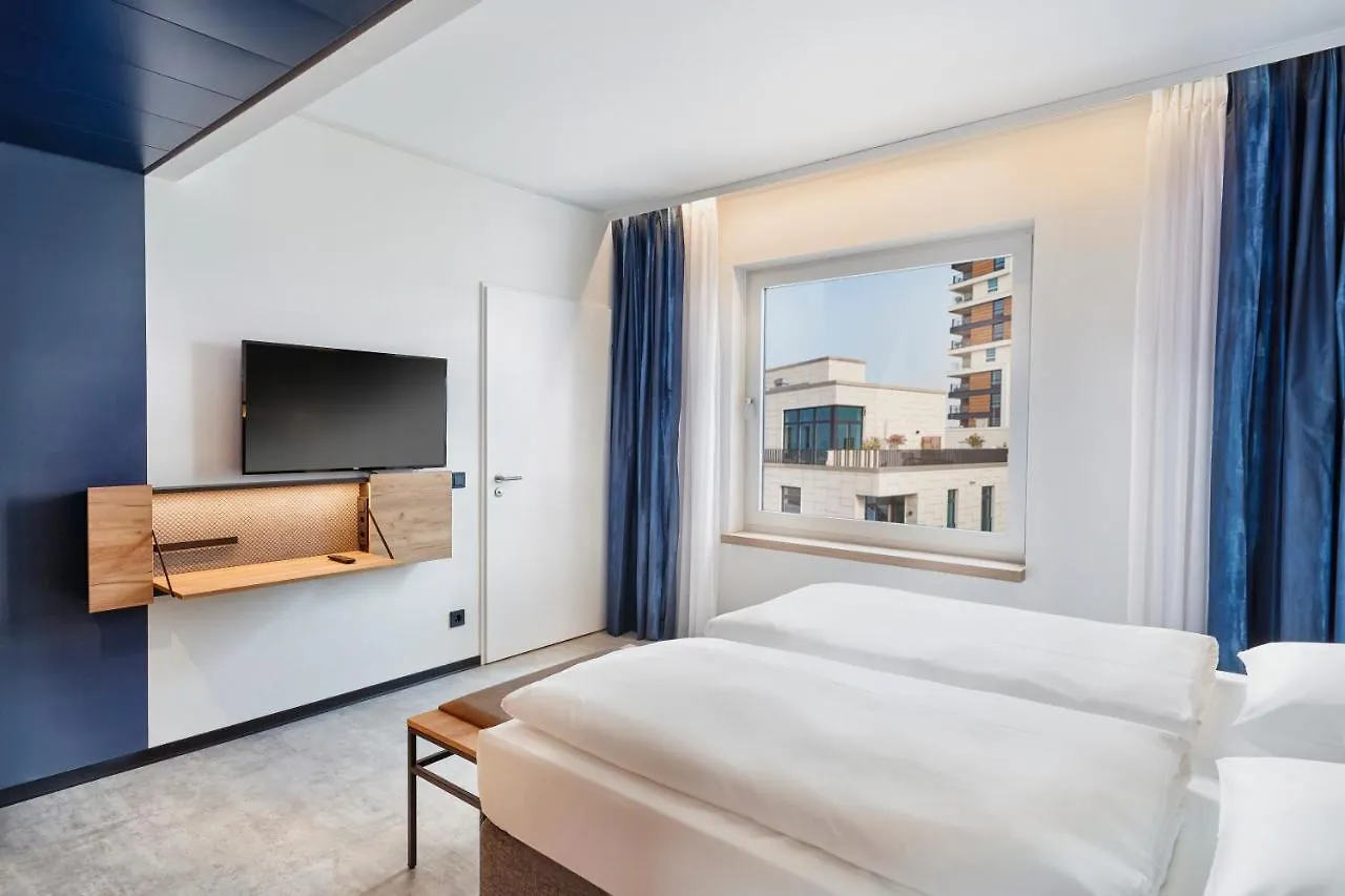 ***  H2 Hotel Duesseldorf City Tyskland